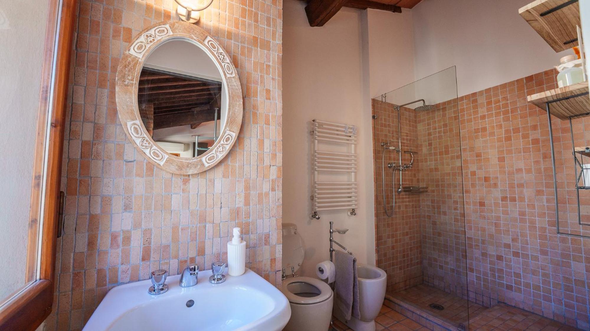 Santa Croce Historic Loft With A View